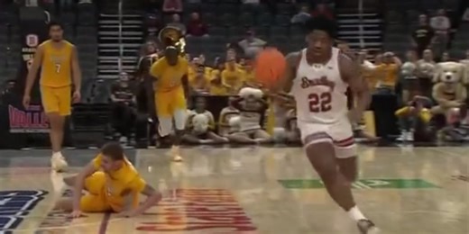 Bradley holds off Valpo in a double-overtime thriller to advance to the MVC semifinals