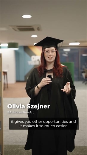 Olivia graduates 🎓