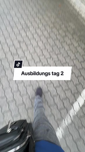 Ausbildungstag 2. #ausbildung #friseur @HarryAlderFriseure