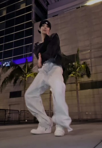RIIZE의 쇼타로 댄스 퍼포먼스