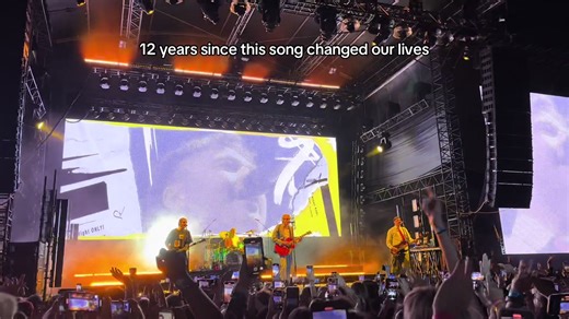 International slsp day @5 Seconds of Summer #5sos #shelookssoperfect #5secondsofsummer #sydney