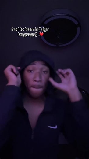 Learning Sign Language with Rodarius Marcell Green