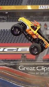 El Toro Flying high!! @overboredmt #monsterjam #monstertrucks #motorsport #trucks #reels #instagram #donuts #backflip #monstertruck #offroad #crash #fullsend #skills #hugeair | Avengersracing