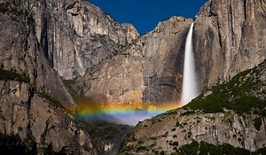 Mist Opportunities: Guide to Seeing a Yosemite Moonbow | Discover Yosemite National Park