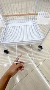 A portable bird cage designed for calm handling and daily interaction. The top access door allows gentle training from above. Multiple doors make feeding, cleaning, and movement easier. Built for birds that are already comfortable with human presence. #fblifestyle #birds #CageBird | Indra Prihantoro