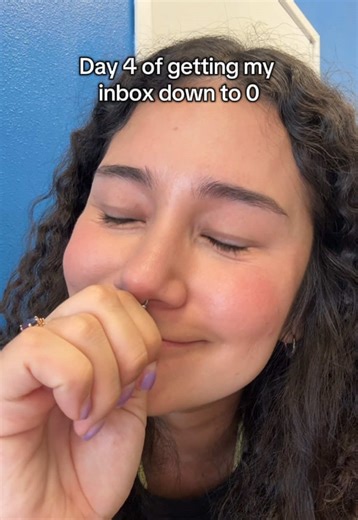 Rip to my MacBook air who was there for me during my undergrad and graduate programs. Gone but not forgotten🕊️ @apple #apple #macbookair #computer #sad