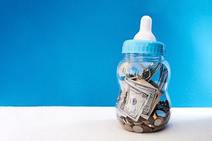 The pros and cons of glass baby bottles