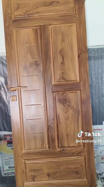 Wood Graining Techniques for Stunning Door Designs