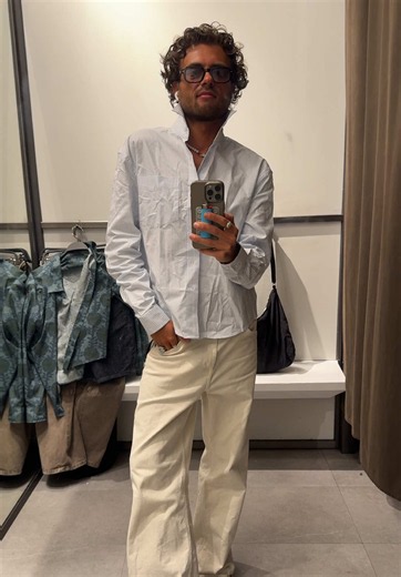 striped button-up shirt from @anastasius #shirt #jeans #fit #fashion #inspiration