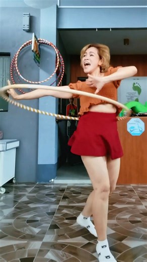 #hulahoopdancepilipinas #zumbafitness #zumbalovers #hulahoop #chacha | Lady EM