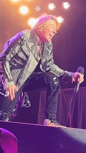 You Can Tell Axl’s Loving This One