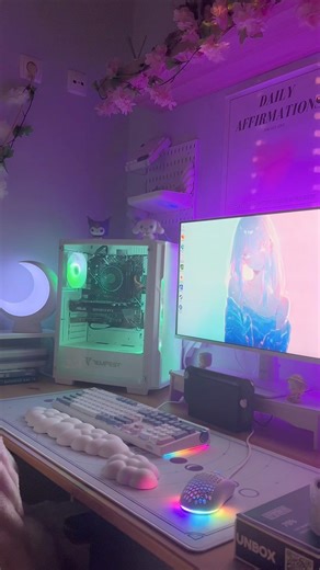 waking up my desk setup 🤍 #gamingsetup #desksetup #pinterestinspired