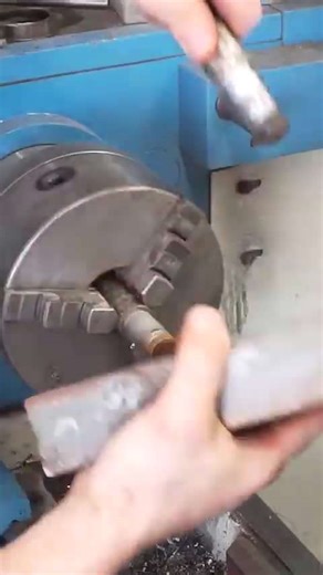 Restoring an old manual screw press - DIY restoration