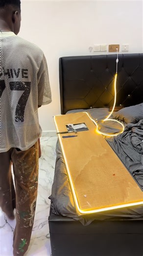 Fhamous Mirror LED Lights