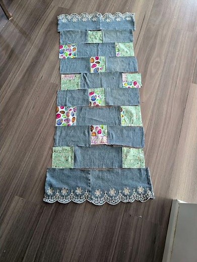 🐣🐇Easter table runner made from scraps and jeans #upcycle #easter #denim #fyp