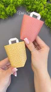 404K views · 3.9K reactions | Easy  How to Make a Mini Paper Bag in 1 Minute! Cute Wrapping ️ #gift #diygift #diy #giftideas #easycraftideas #giftbox #diyminiature #miniature #paper #papercraft #origami | VIKI Studio DIY | Facebook