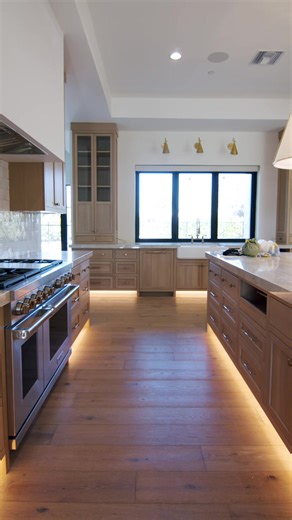 Progress at #SunnyInScottsdale ☀️ We’re in the final stretch, and every detail is falling into place. Stay with us through the end for a closer look! #ModernSplendorHomes #BuildingLivableLuxury