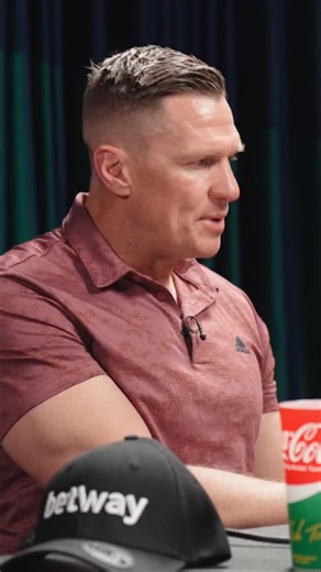 Space. Skill. Small Margins. From flat kicks to smart lineouts — Boks vs Pumas was all about execution under pressure. 💚💛 What are your thoughts? 🎥 Watch the full analysis of EP.09 on YouTube now! #Springboks #Bokke #RugbyFamily #JeanDeVilliers #HanyaniShimange #RobbieFleck | The Verdict