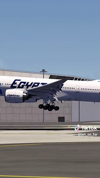 Boeing 777: EgyptAir & Aerofly