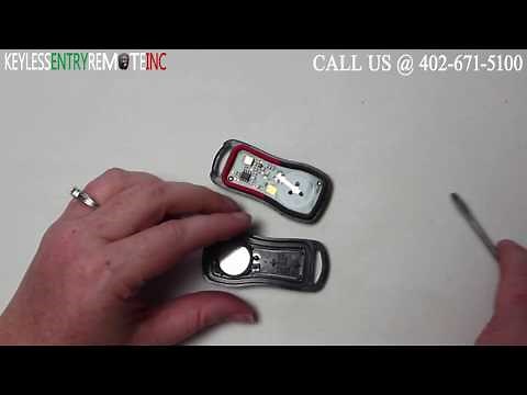 How To Replace A 2005 - 2006 Nissan X-Trail Key Fob Remote Battery