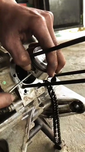 Piston Install Hack