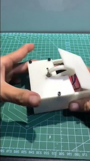 Useless Box Servo #shorts