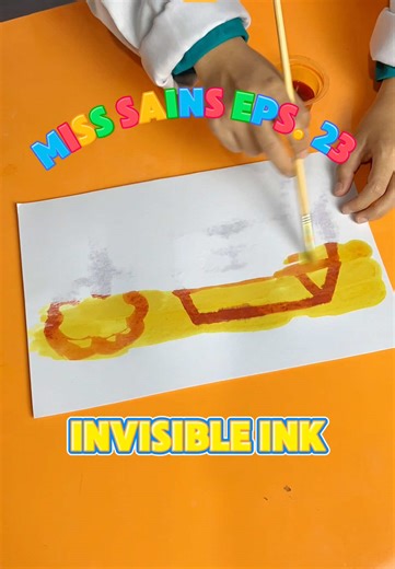 Exploring Invisible Ink in Science Experiment