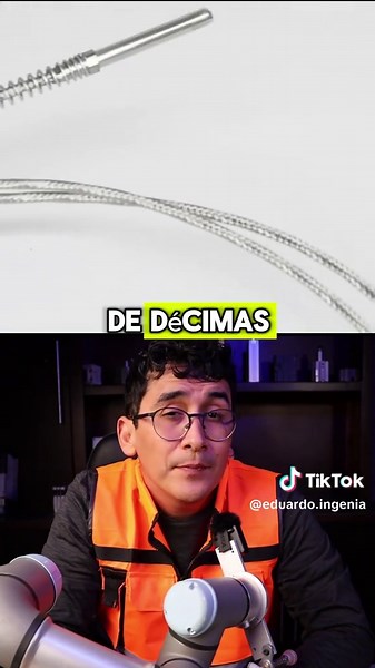 🔥 Si usas PT100 en tus proyectos, NECESITAS ver este reel. La mayoría instala este sensor “como siempre”… y luego se preguntan por qué marca mal, fluctúa o se descalibra. 😬 En este video te dejo 7 puntos técnicos que casi nadie aplica y que cambian por completo la precisión de una PT100 Si trabajas en automatización, instrumentación o control, este reel te va a evitar muchos errores en campo. 💾 Guárdalo para cuando trabajes con una PT100. #PT100 #SensorPT100 #InstrumentaciónIndustrial #Automa