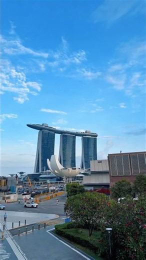 Singapore Looks Like the Future 🇸🇬✨