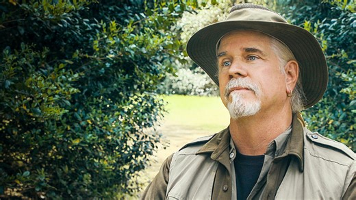 Watch Tiger King: The Doc Antle Story | Netflix Official Site