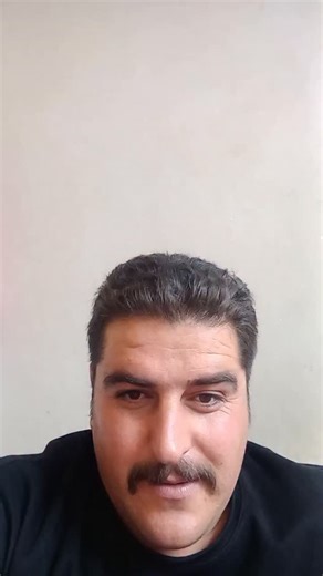 shahin on Instagram‎: "#اکسپلور_اینستاگرام #کلیپ_جدید #طنز #کلیپ_خنده_دار #طنزینه"‎