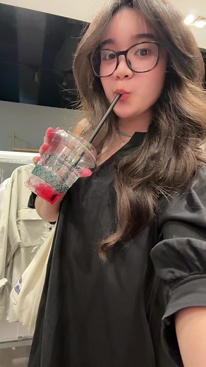 Butterfly Hair Cut Tutorial with Amanda Amry