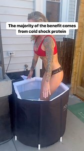 87K views · 180 reactions | Cold water benefits! When you're very hot or very cold, substances called heat and cold shock proteins are produced. These help cells regenerate, support the immune system, improve your resilience to stress and even protect your brain. FOLLOW TO RELAX YOUR BODY! #trendingreels | Moore Wellness | Facebook