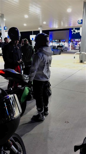DFW.GSXR on Instagram: "@trixs.1 Disclaimer: All jokes in this video are meant to hurt your feelings, and if your feelings are hurt. Then please take a toaster bath. If you dont like them. Pretend you’re a father that went to get the milk and NEVER COME BACK. REMEMBER THESE ARE JOKES The actions in this video were performed by a professional on closed roads: any and all persons portrayed are People that get offended easily #2024suzukigsxr750 #insta360acepro2 #insta360acepro2 #insta360x4 #suzuki