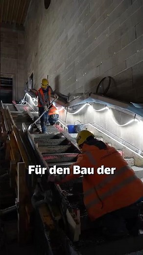 Next to Stuttgart 21: Concrete flows, stairs are built