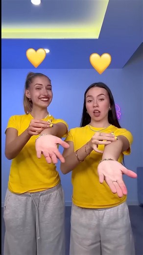 Dai Dai Song ❤️ Hand magic trick Amazing challenge 😱 #shorts #viral #trend #song #yt