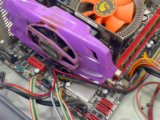 ddr2平台的电脑咱就别想升级了，真白花钱啊