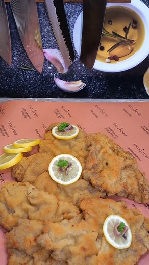 39K views · 659 reactions | Heute einfach mal ein #schnitzel Werbung @fleischerundderkoch Pfannen @amt_gastroguss_deutschland #wienerschnitzel #rezept #food | Ro Man | Facebook