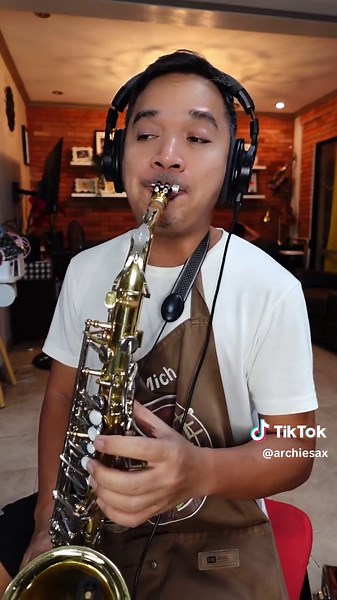 Yamaha AS100 vs Armstrong USA Sax Sound Test