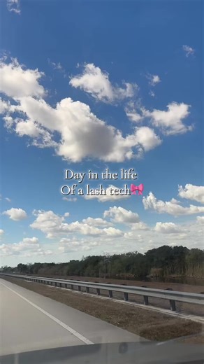 A Day in the Life of a Lash Tech: House Calls & More