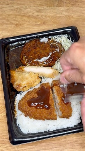 【ローソン】お値段そのままメンチカツ追加！「合わせすぎ！ハンバーグ&竜田✖️メンチ弁当」がわんぱくすぎて超ハッピー！ #shorts