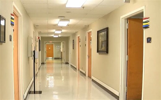 Governor vetoes bill meant to oversee Mississippi’s federal rural health care funding