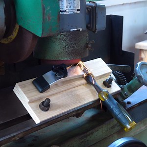 DIY Sharpening JIG For Chisels | Woodworking Tools TV