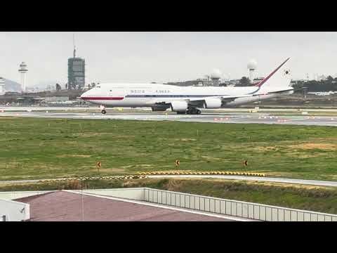 대통령 전용기 Boeing 747- 8i Code One 제주공항 이륙
