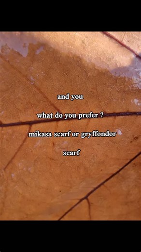 𝓼𝔀𝓪𝓷 𝓬𝓻𝓮𝓪𝓽𝓲𝓸𝓷𝓼 | Mikasa scarf or gryffondor scarf ? #aot #attackontitan #mikasa #mikasascarf #autumn #fallfashion #redscarf#crocheting #harrypotter... | Instagram