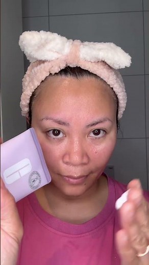 Using Clinique All About Clean foaming facial soap #clinique #facialsoap #beauty #nofilter