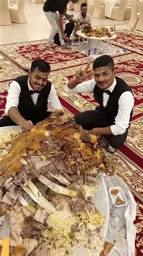 See how much food Saudis waste every day at Iftar parties #saudiarabia