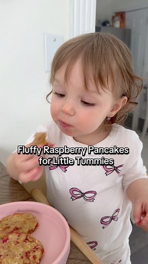 164K views · 1.6K reactions | Raspberry Pancakes for Babies and Toddlers #mom #momlife #toddlermom #toddlers #baby #babyfood #blw #blwideas #babyfood | Flora Grim | Facebook