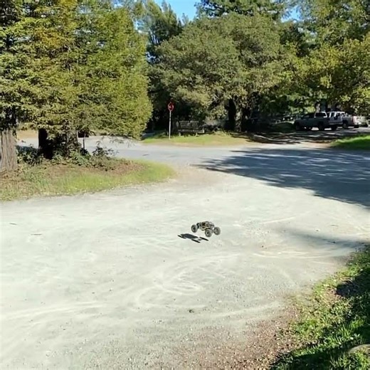 #rcbackflip #axel #rcbashing #bashing.