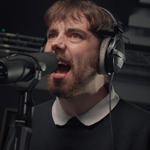 Scottish alternative/indie band Gallus joined us in the Marshall Studio to play through their tracks 'Penicillin', 'Eye to Eye' and 'Moderation' from their debut album 'We Don't Like The People We've Become'. Packed with energy, the album takes the listener on a journey of self-deprecation and self-reflection, focusing on the anxieties of navigating life. Watch Gallus' full studio session here: https://bit.ly/43D8TUT | Marshall Amplification